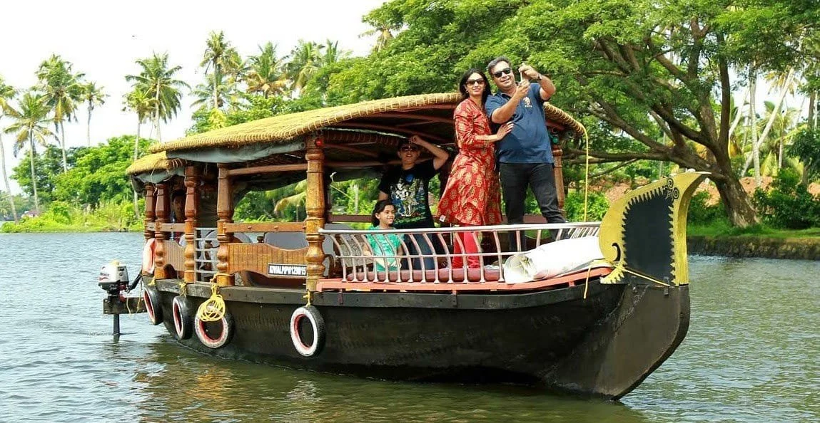 Shikara Boat Alleppey